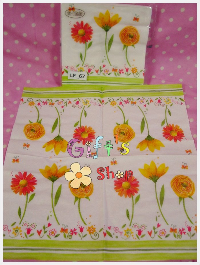 กระดาษแนปกิ้น ลายดอกไม้สีส้มเหลือง พื้นหลังสีขาว