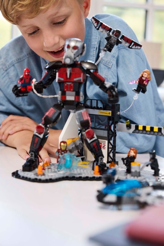 เลโก้ LEGO Super Heroes 76314 Captain America: Civil War Action Battle