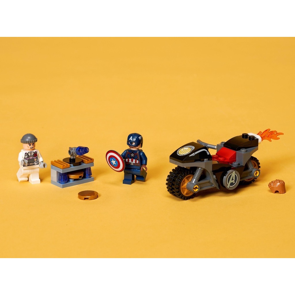 เลโก้ LEGO Super Heroes 76189 Captain America and Hydra Face-Off