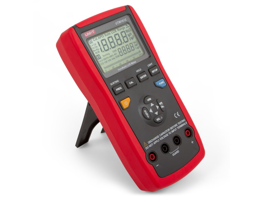 UNI-T UT612 LCR Meter