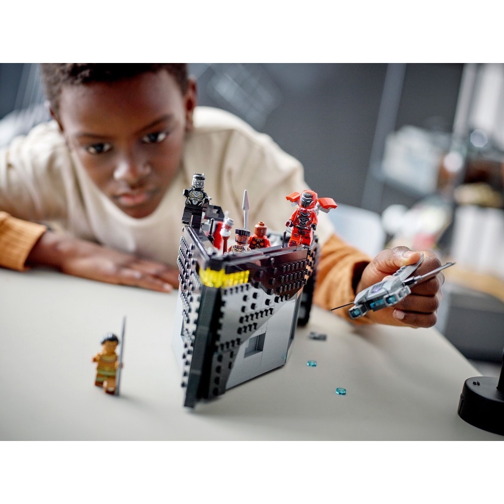 เลโก้ LEGO Super Heroes 76214 Black Panther: War on the Water