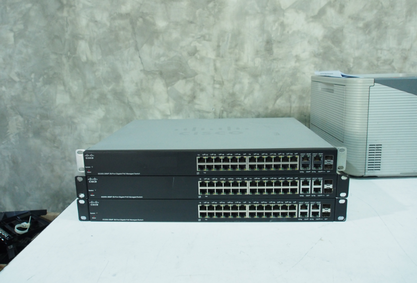 cisco SG300-28MP Gigabit PoE มือสอง พร้อมใช้งาน