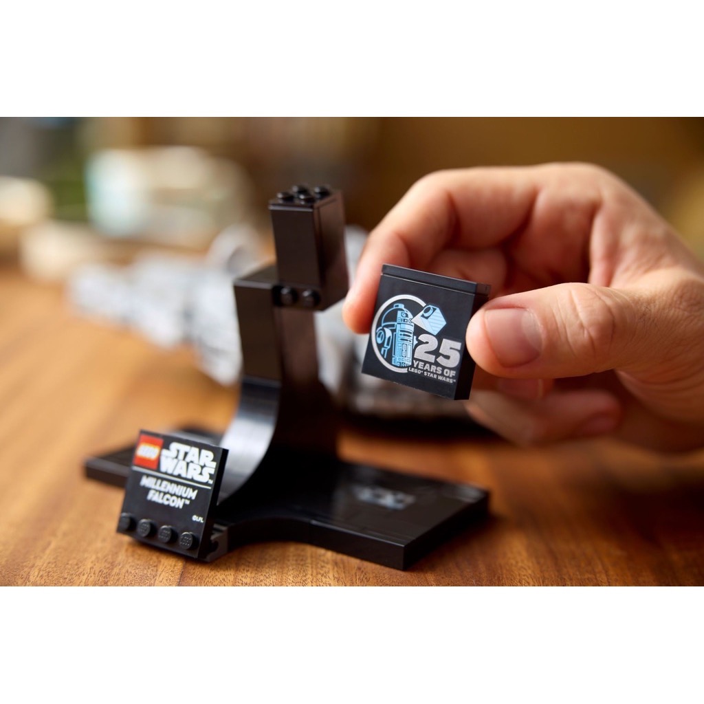 เลโก้ LEGO Star Wars 75375 Millennium Falcon