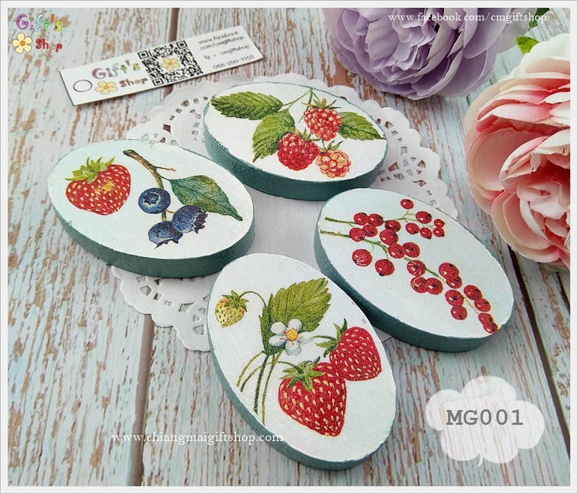 Magnet ไม้ ชุดแม่เหล็กติดตู้เย็นลายน่ารัก ชุดผลไม้เบอร์รี่มี 4 ชิ้น