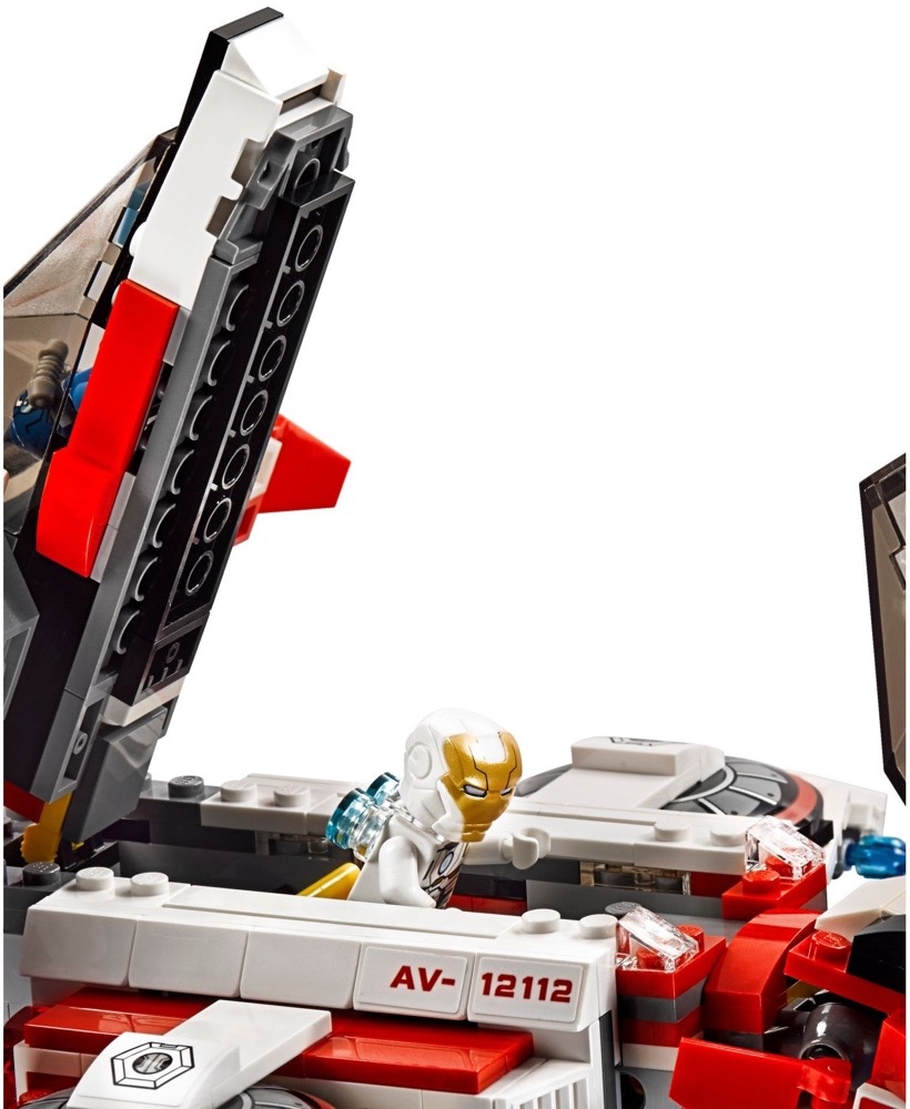 LEGO Super Heroes 76049 Avenjet Space Mission