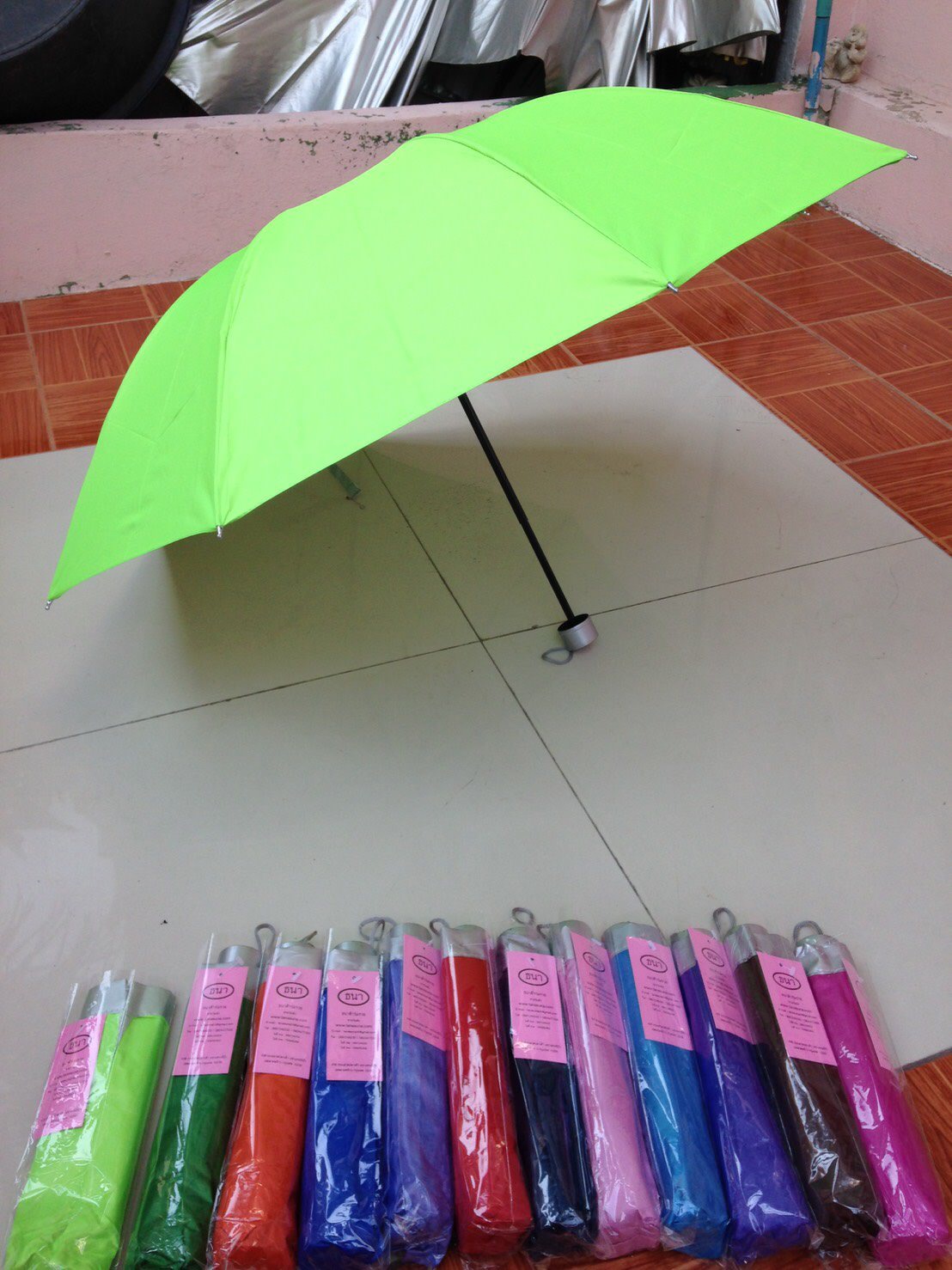 ร่มพับ3ตอนมียูวี8ก้าน