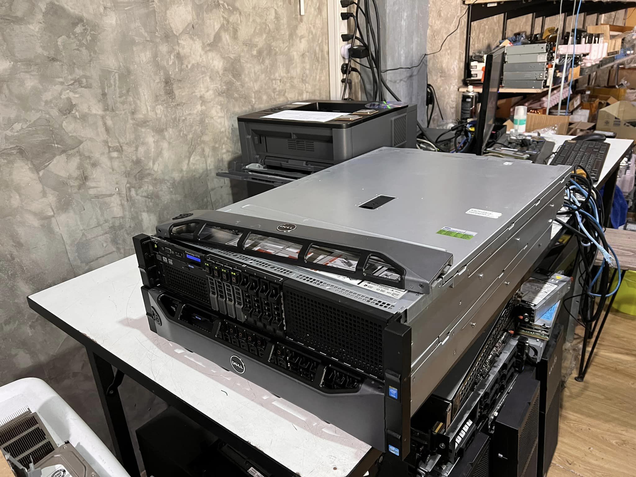 dell r730 2cpu v4 ddr4 128gb 24cores เซิฟเวอร์มือสองพร้อมใช้งาน