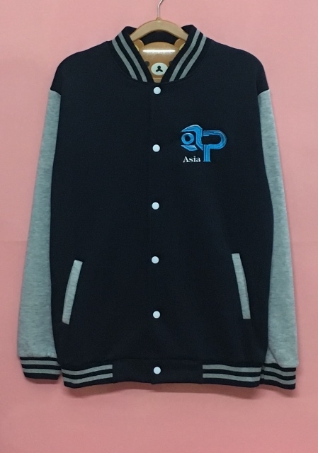 เสื้อแจ็คเก็ตเบสบอลปัก www.asiaprecision.com