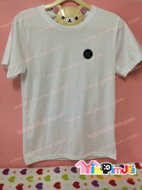 เสื้อยืด สีขาว แขนสั้น สกรีนตามสั่ง ปักอก