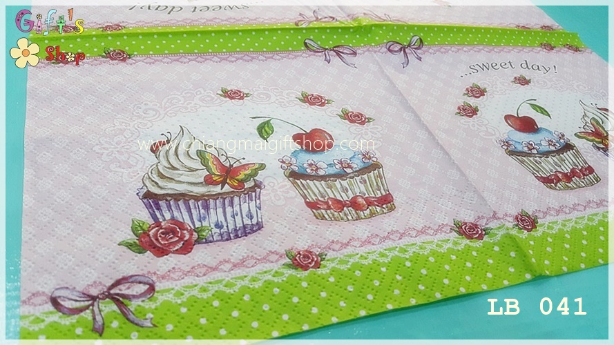 กระดาษแนปกิ้น ลาย sweet day คัพเค้ก พื้นเขียว จุดขาว ดอกกุหลาบสีแดง
