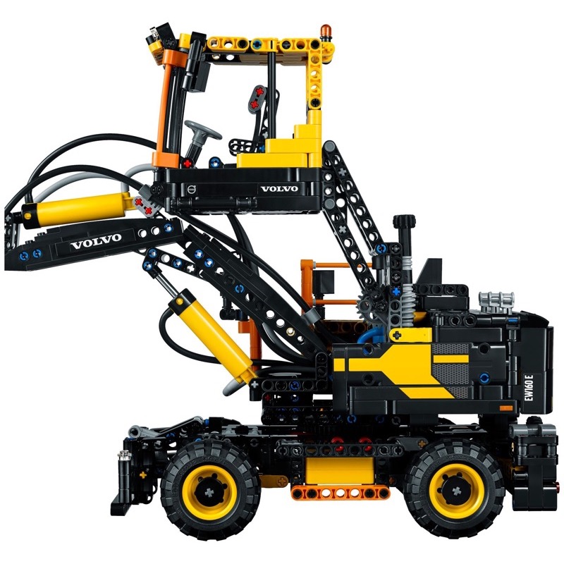 LEGO Technic 42053 Volvo EW160E