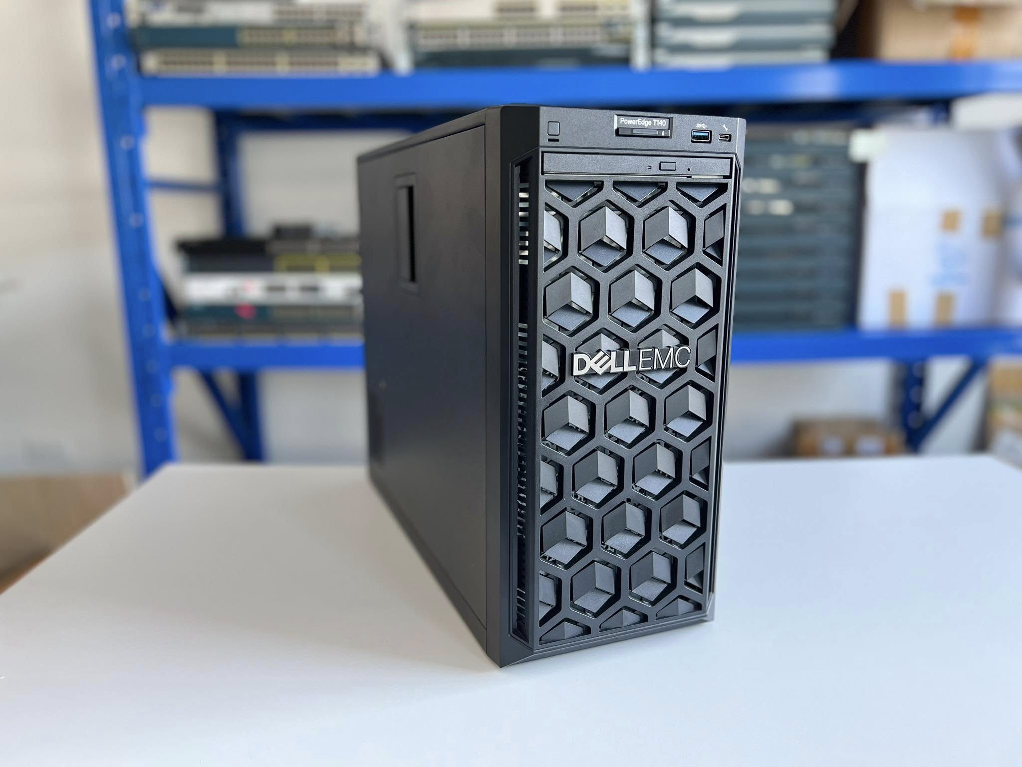 Dell PowerEdge T140 32gb 8tb ประกัน 3 เดือน เซิร์ฟเวอร์ทาวเวอร์เดลมือสองพร้อมใช้งาน