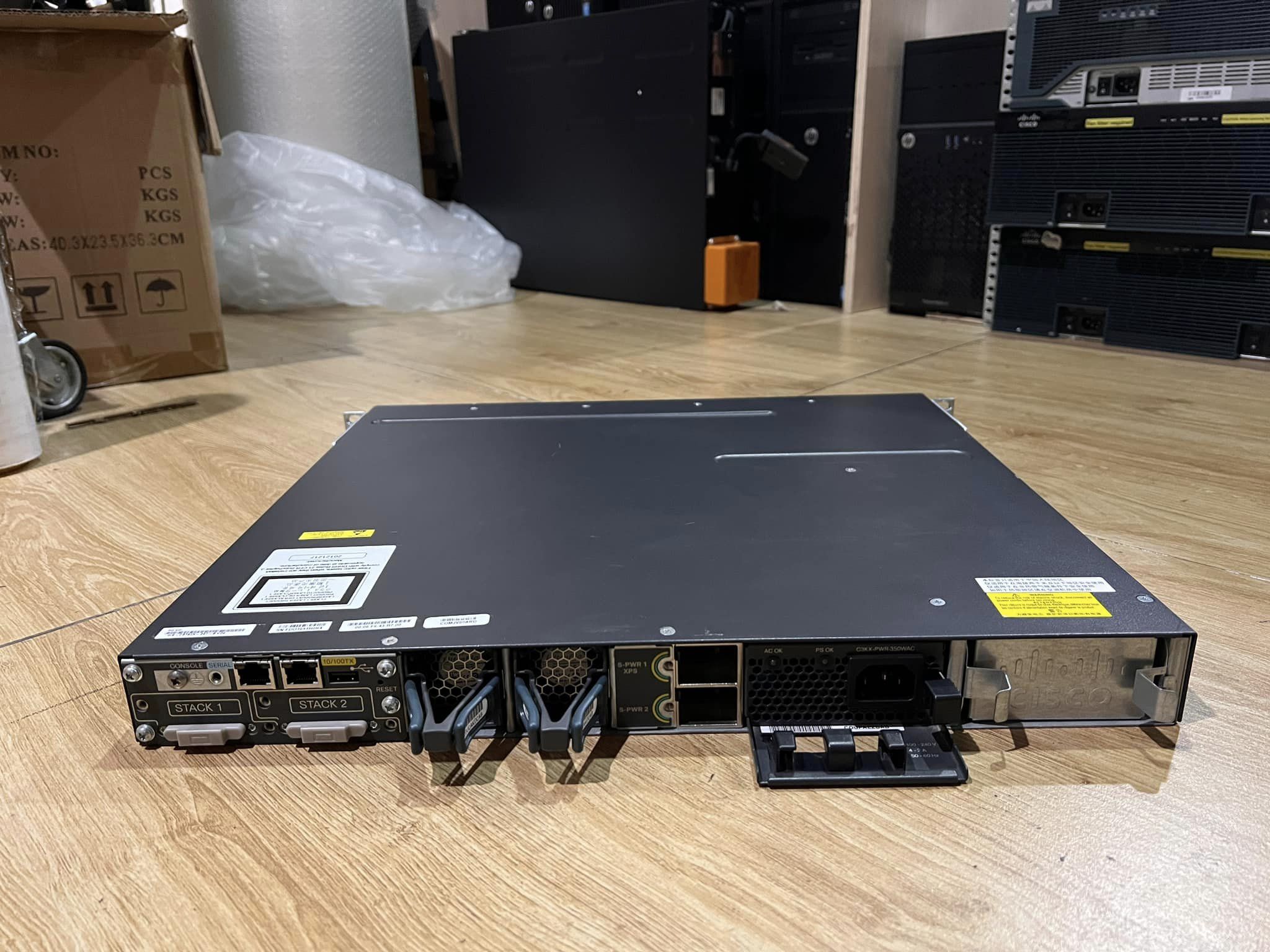 cisco 3750x 24t-s sfp 4 port สวิทมือสองพร้อมใช้งาน