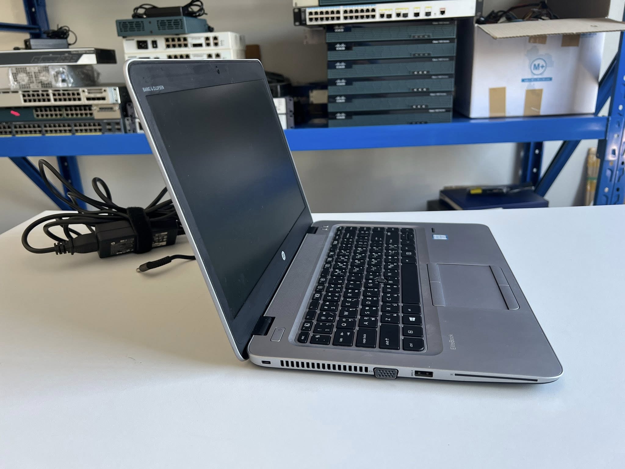 โน๊ตบุ๊ค HP 840 G3 i5 gen 6 ram 16gb ssd 480gb ประกันร้าน 30 วัน โน๊ตบุ๊คเอชพีมือสองพร้อมใช้งาน