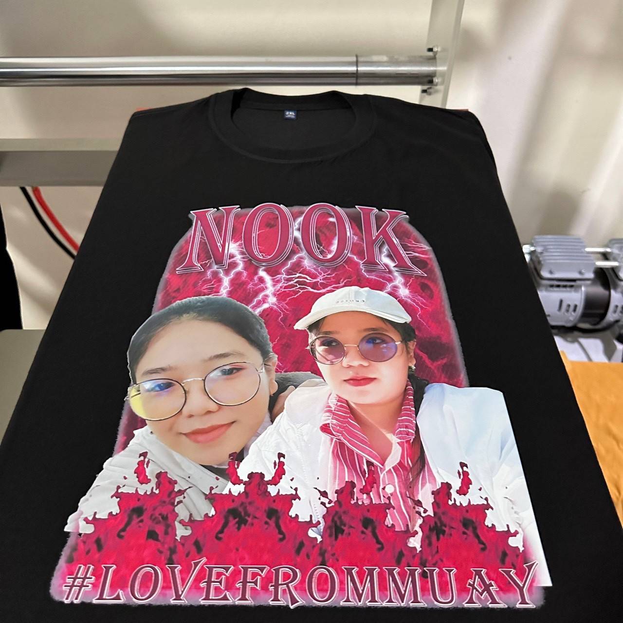เสื้อสกรีนภาพ