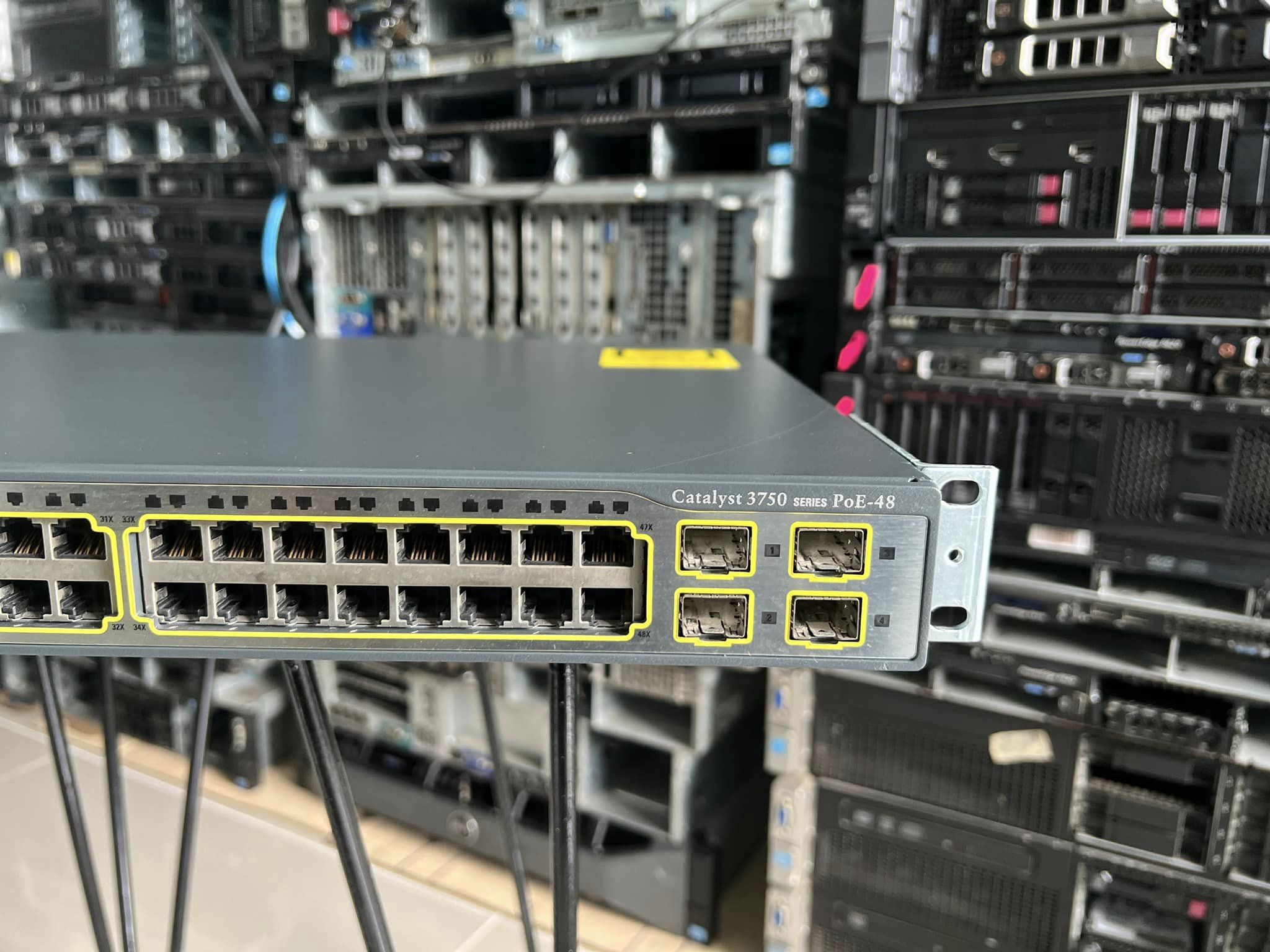 Cisco 3750 PoE 48 port layer 3 สวิทซิสโก้มือสองพร้อมใช้งาน