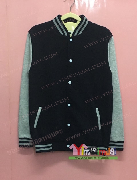 เสื้อกันหนาว เบสบอล สีกรมท่า แขนยาวเทา กระดุมขาว มีกระเป๋า สกรีนตามสั่ง เสื้อเปล่า