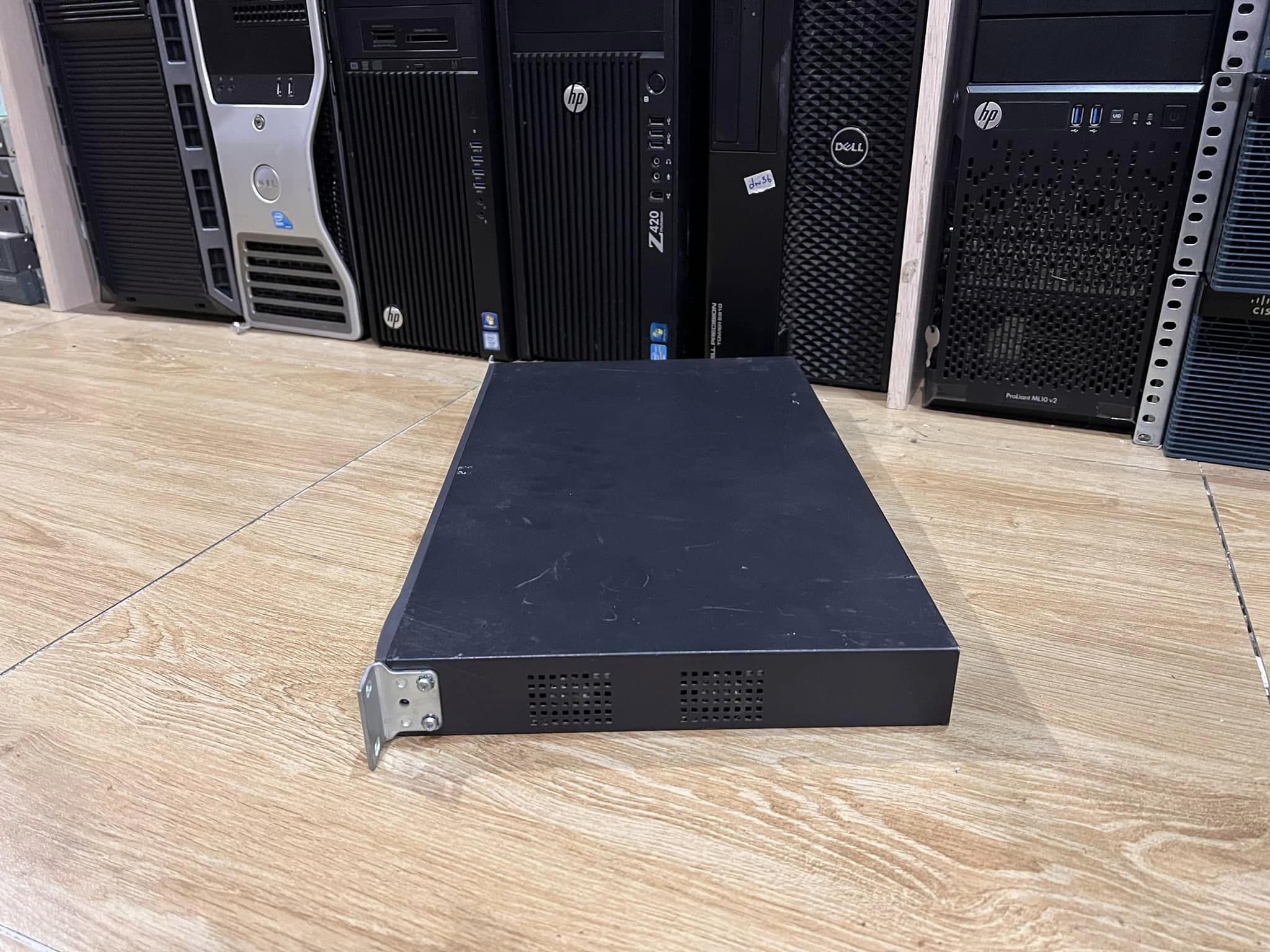 Switch 3Com 2948 3CBLSG48 48Port gigabit สวิทมือสองพร้อมใช้งาน