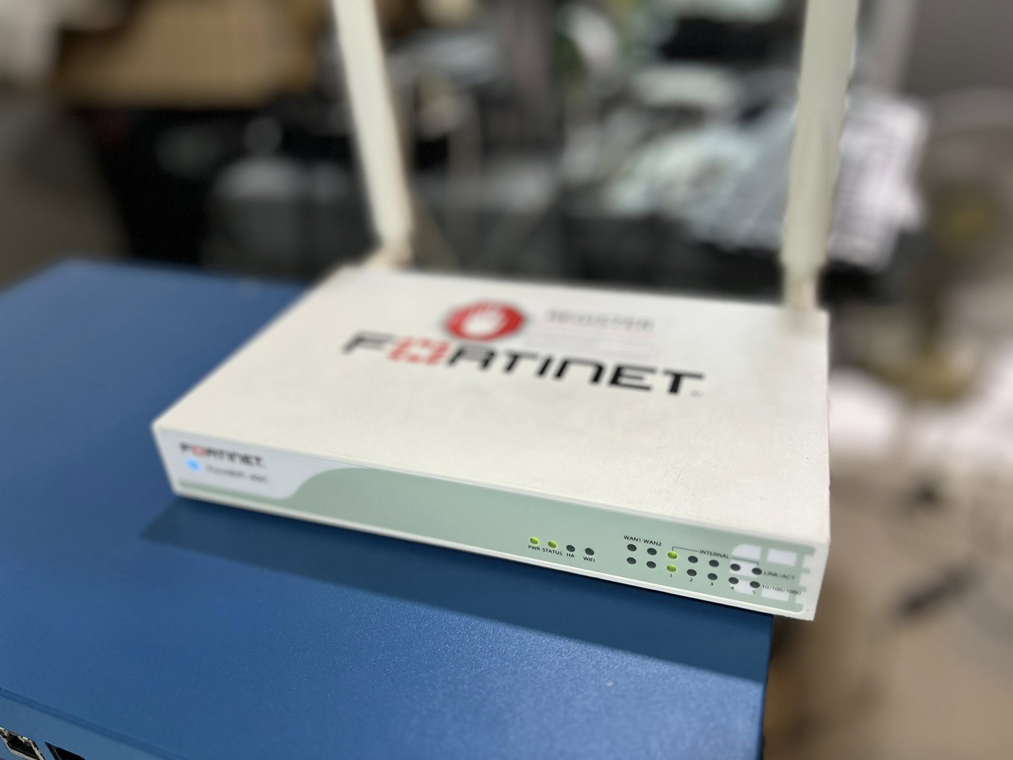 Fortinet FortiGate 40C Firewall appliances ไฟร์วอลล์ฟอติเนทมือสองพร้อมใช้งาน