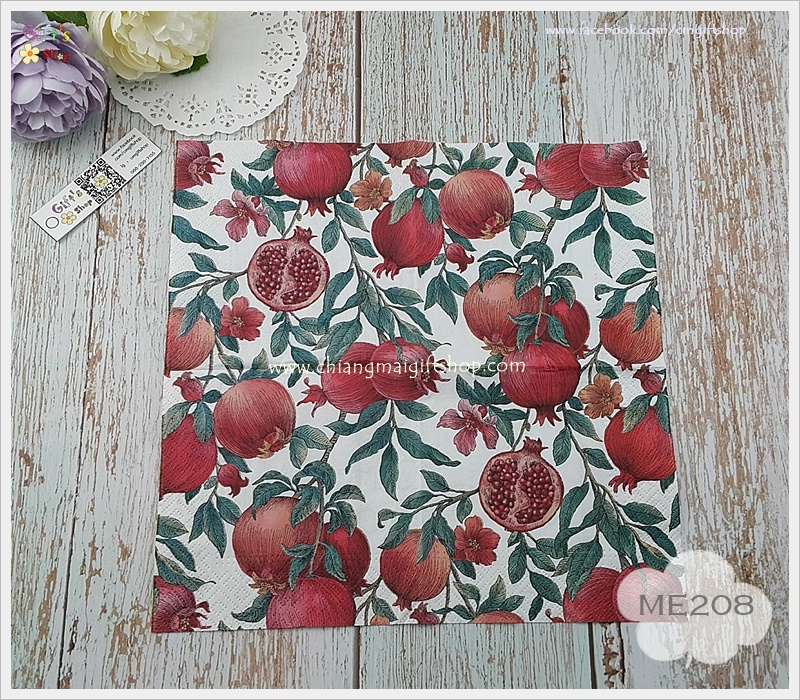 กระดาษแนปกิ้น ลายผลทับทิม ลายทับทิมสีแดง ลายผลไม้ Pomegrante พื้นหลังสีขาว