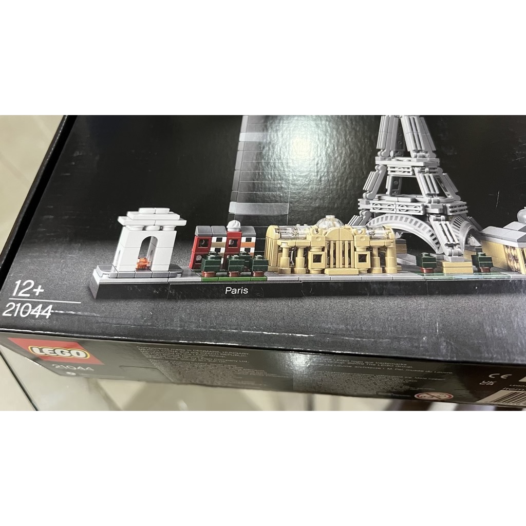 LEGO Architecture 21044 Paris (Damaged Box - กล่องไม่สวย)