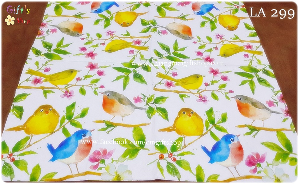 กระดาษแนปกิ้น ลายนกตัวกลมสีส้ม ฟ้า เหลือง น้ำตาล นกเกาะกิ่งต้นไม้ดอกไม้สีชมพูขาว ผลไม้สีแดง พื้นหลังสีขาว