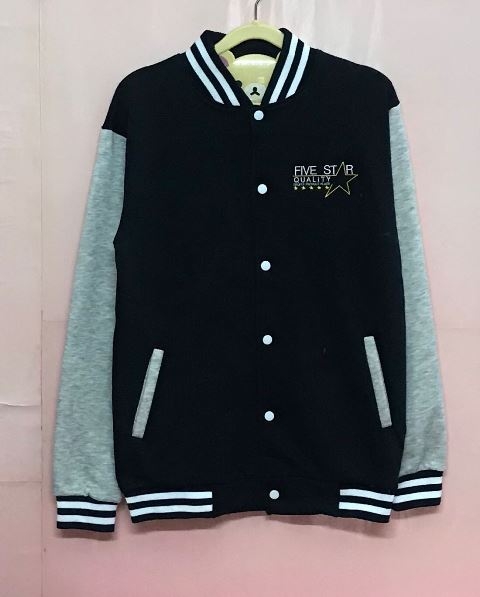 เสื้อแจ็คเก็ตเบสบอลดำเทา ปัก five star