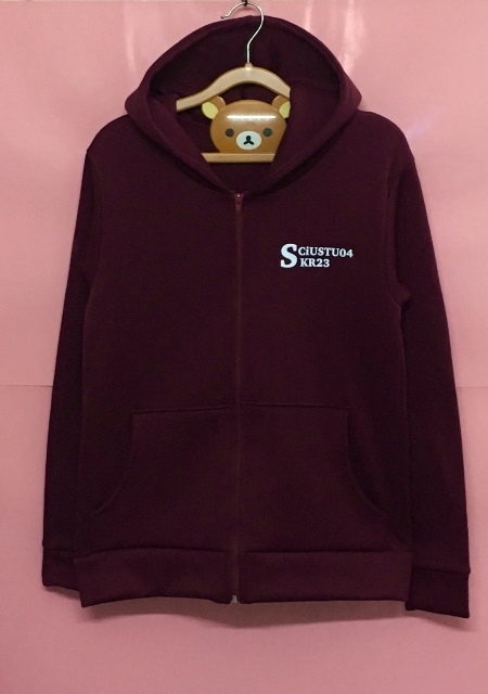 เสื้อฮู้ดสีเลือดหมู เสื้อรุ่นมหาวิทยาลัย
