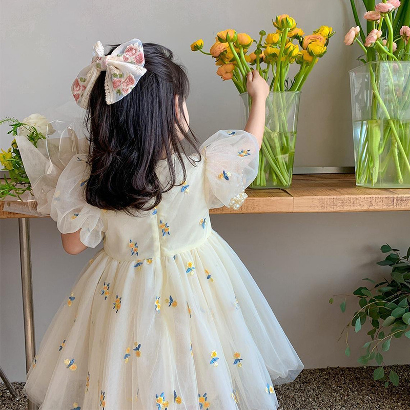 ริบบิ้นผ้าลูกไม้ ปักลายดอกไม้ หวานมาก ขนาด 8.4 ซม. สไตล์เกาหลี คุณหนูมากๆ