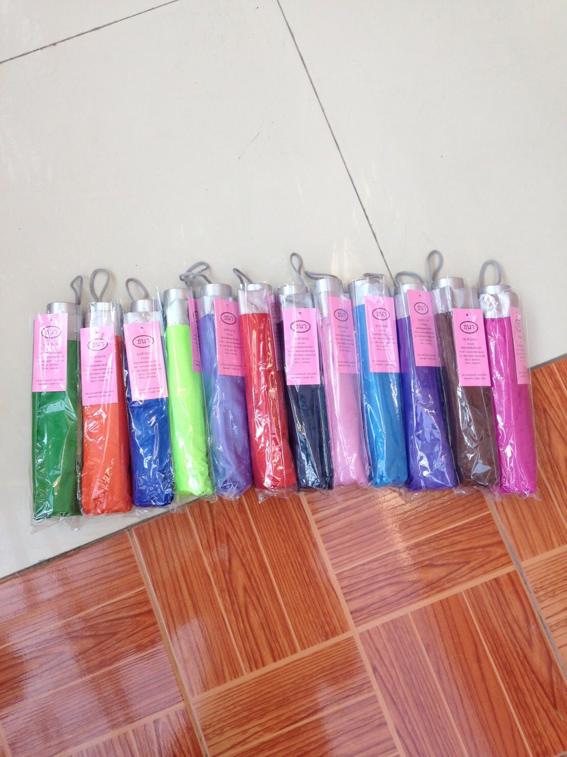 ร่มพับ3ตอนมียูวี8ก้าน