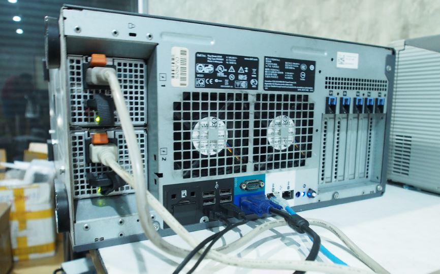 Server Dell PowerEdge T610 มือ 2 พร้อมใช้งาน