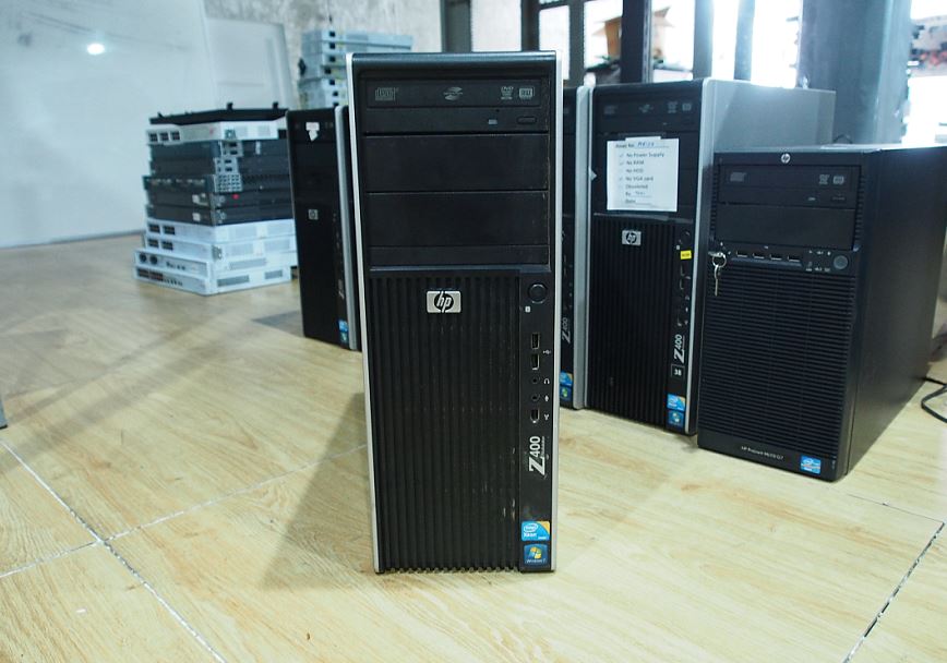 HP Workstation Z400 มือ 2 พร้อมใช้งาน