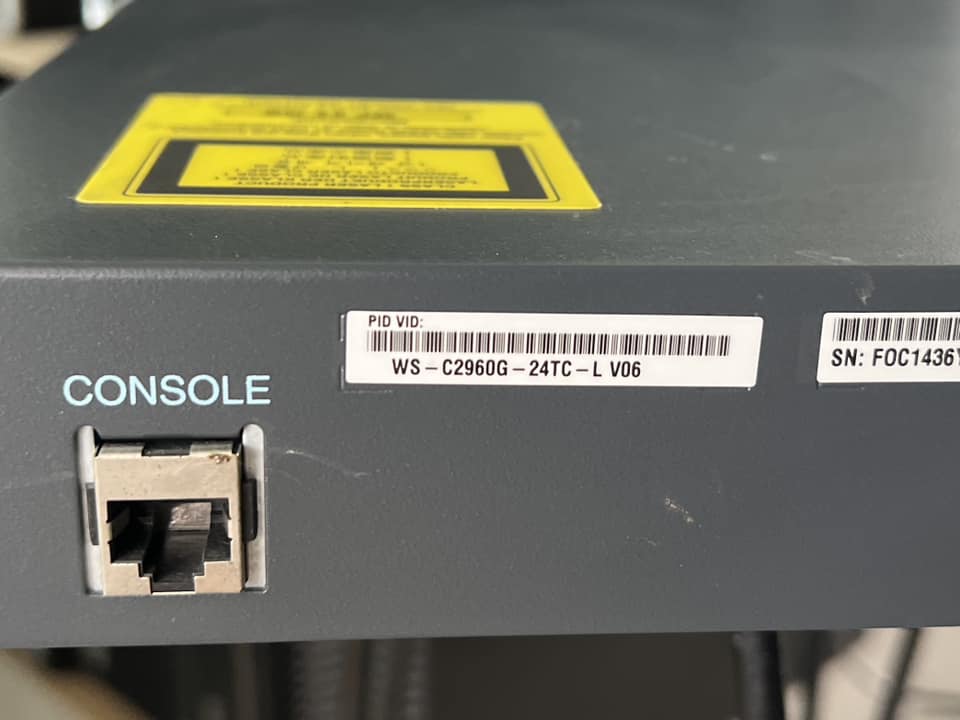 cisco 2960g 24port gigabit สวิทซิสโก้มือสองพร้อมใช้งาน