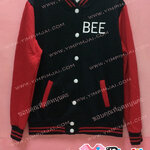 เสื้อกันหนาว เบสบอล สีดำ แขนแดง ลายตามสั่ง BEE LBB 15