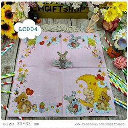 กระดาษแนปกิ้นยุโรป, ลายพระจันทร์กับเด็กน้อย, ลายพระจันทร์, ลายดวงจันทร์, ลายเด็ก, ลายเด็กทารก, ลายหมี, ลายกระต่าย, ลายผึ้ง, ลายก้อนเมฆ, ลายดาว, ลายเป็ด, ลายว่าว, พื้นหลังสีชมพู