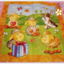 กระดาษแนปกิ้น ลายฝูงแกะบนทุ่งหญ้า