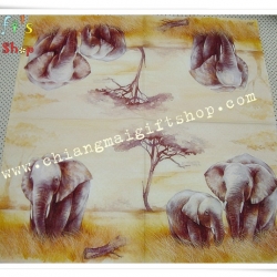 กระดาษแนปกิ้น ลายครอบครัวช้าง พื้นหลังสีส้มอ่อน