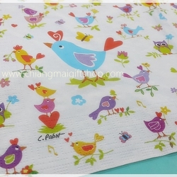 กระดาษแนปกิ้น ลายนก ไก่ นกฮูก ผีเสื้อ ดอกไม้ พื้นหลังสีขาว