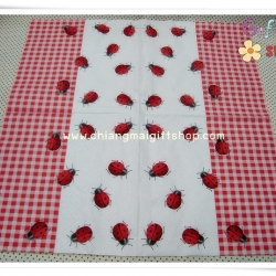 กระดาษแนปกิ้น ลายเต่าทอง ขอบลายสก็อตสีแดง