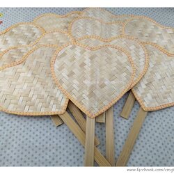 พัดไม้ไผ่สานรูปหัวใจขอบผ้าคอตตอนสีโอลด์โรสจุดสีส้ม ชุด 20 ด้าม