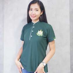 เสื้อโปโล สีเขียวหัวเป็ด-คอจีน /(ตรากระทรวงฯ)