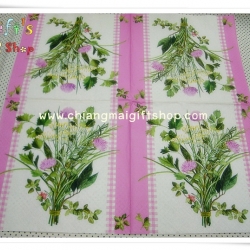 กระดาษแนปกิ้นยุโรป, ลายช่อสมุนไพร, ลายสมุนไพร, ลายดอกไม้สีชพู, ลายช่อดอกไม้สีชมพู, ลายช่อดอกไม้, พื้นหลังสีขาว, พื้นหลังสีครีม, พื้นหลังสีอ่อน, ขอบสีชมพู, ลายดอกไม้พื้นหลังสีขาวหรือสีอ่อน