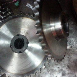 SPROCKET NO. 80 x 37TB TAPER BUSHING NO.2517 KEY 14 MM.,OD=50 MM., ชุบแข็งฟัน 40-45 HRC