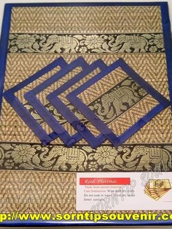 เซ็ตที่รองจาน ที่รองแก้วเสื่อกกสีน้ำเงิน 4 ที่ ของที่ระลึกไทย