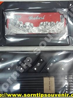 ตะเกียบไม้สีดำลายช้างโลหะ 6 คู่