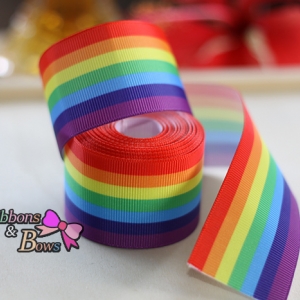 ริบบิ้นลายสีสดใส