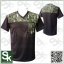 เสื้อยืดดำแขนสั้น-คอวี ต่อบ่าลายพราง /(ป่าไม้) ผ้ากีฬา