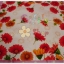 กระดาษแนปกิ้น ลายดอกไม้สีแดง พื้นหลังสีขาว